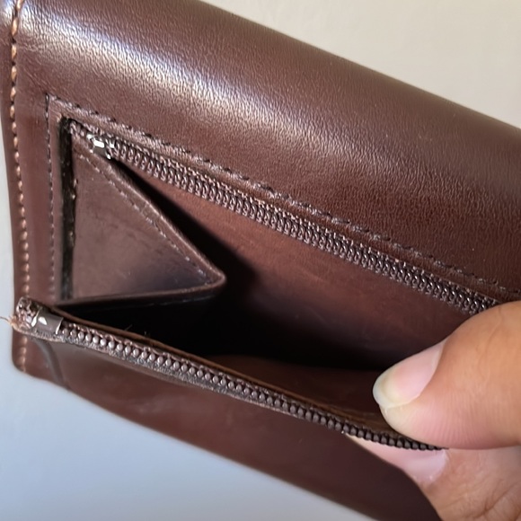 Vintage coach wallet comes with dust bag - Picture 11 of 15